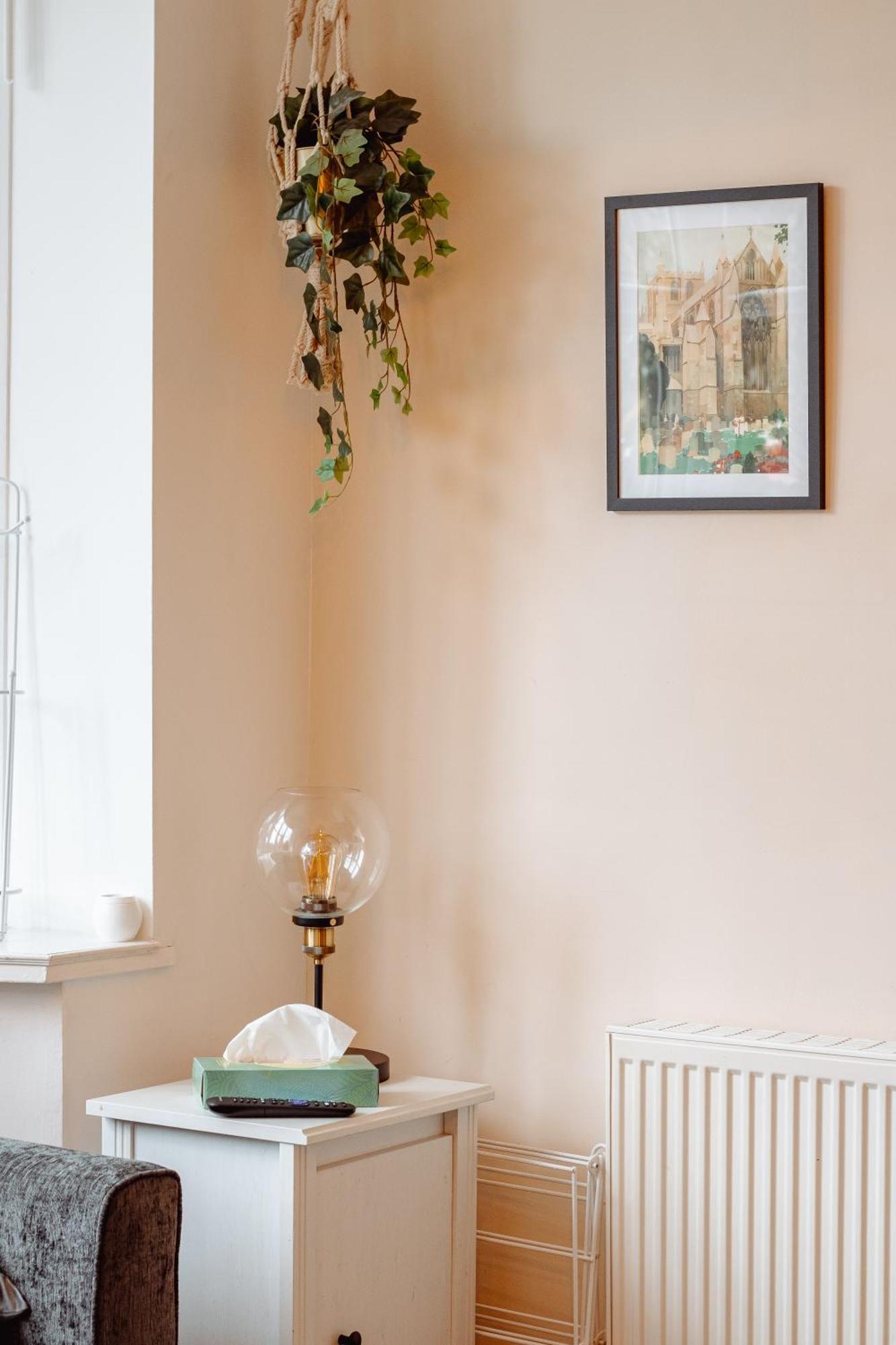 Spacious Flat With Free Parking Apartment Harrogate Bagian luar foto